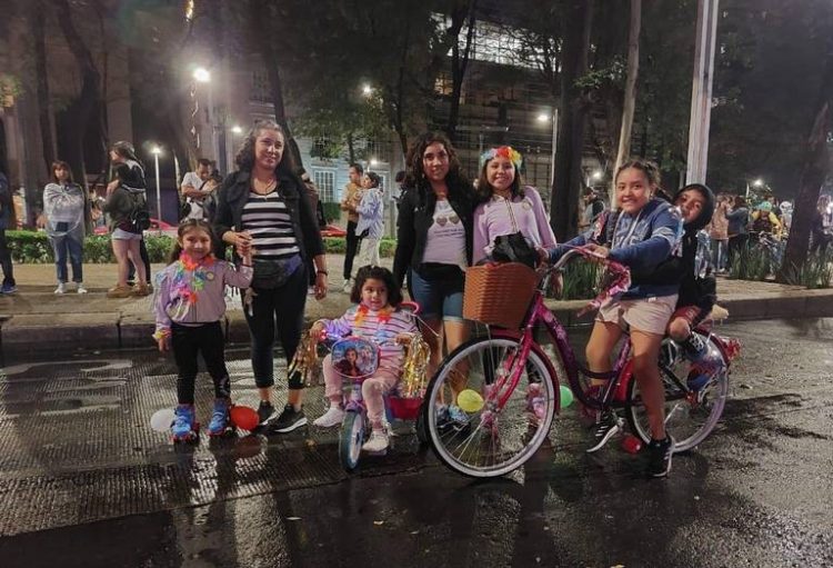 Más de 164 mil personas disfrutaron los paseos nocturnos ‘Muévete en bici’ 2023