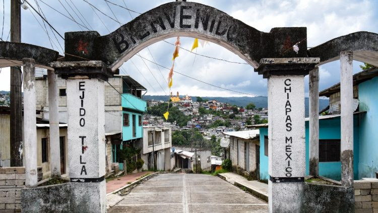 AMLO pide a comunidades en Chiapas no colaborar con cárteles