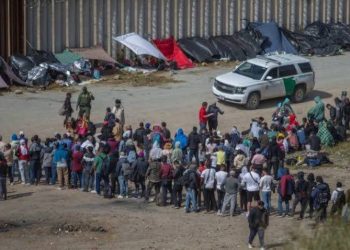 Cancelación de citas del CBP One deja migrantes varados en la frontera