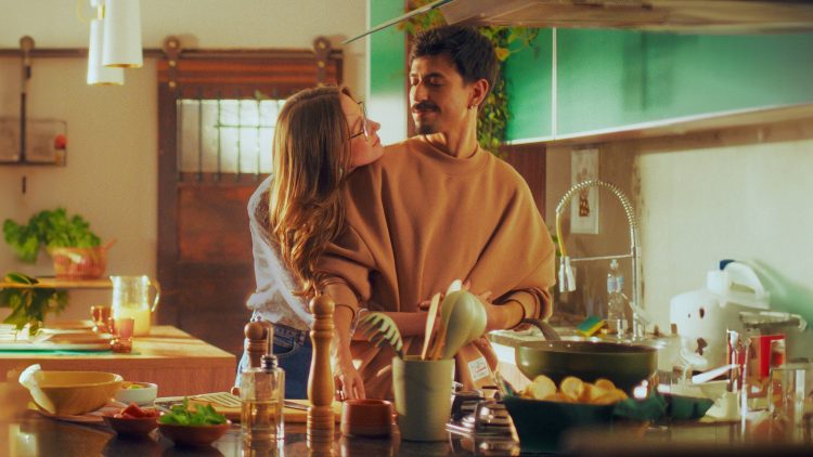 El nuevo estudio de Tinder® revela por qué a los mexicanos le resulta tan atractiva la cocina