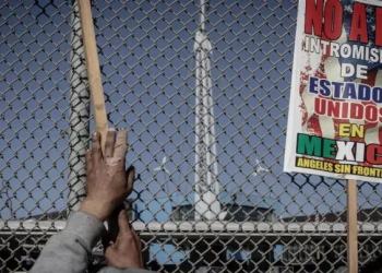 Exigen activistas al gobierno federal garantizar DH de migrantes detenidos