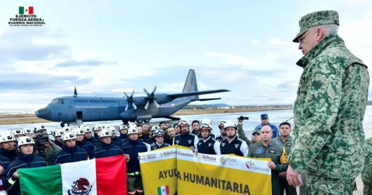 ‘Cuídense mucho’: titular de Defensa a delegación enviada a combatir incendios en LA