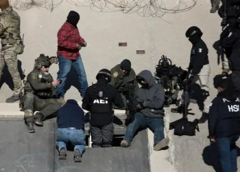 Descubren túnel entre Ciudad Juárez y El Paso para tráfico de migrantes y droga