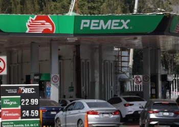 Ordena Inai a Pemex revelar cuánto combustible envía a Cuba