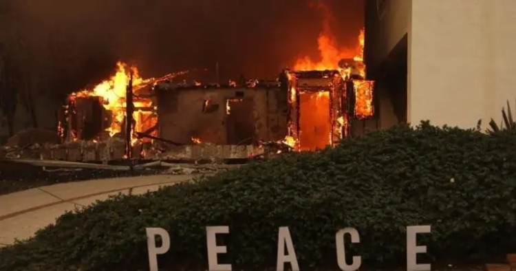 México, primera delegación internacional de combate a incendios en Los Ángeles