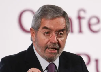 Se busca diálogo bilateral entre Juan Ramón de la Fuente y Marco Rubio: Sheinbaum