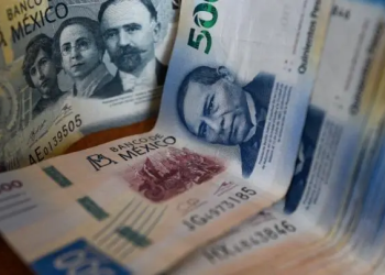 Deuda pública sube al 51.7% del PIB, asevera SHCP