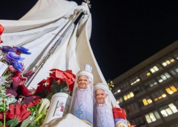 Papa francisco sufre crisis respiratoria prolongada; con diagnóstico “reservado”