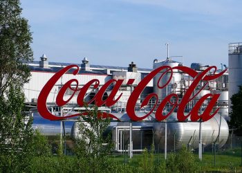 Industria Mexicana de Coca-Cola desmiente acusaciones sobre presunto vínculo con autoridades migratorias