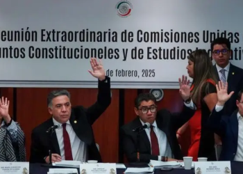 Aprueba Senado en comisiones reforma contra la reelección y nepotismo