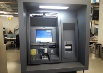 BBVA ha empezado a cerrar miles de cuentas en México; este es el motivo