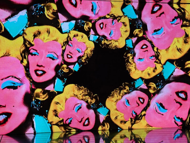 Party Across Time, Experiencia Inmersiva que Conecta la Música y la Fiesta de Distintas Épocas