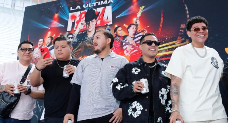 Grupo Firme dejará de tocar corridos; así lo anunció Eduin Caz