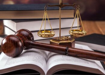 ‘El Profe’ Desenmascara Red de Corrupción en Juzgados Capitalinos