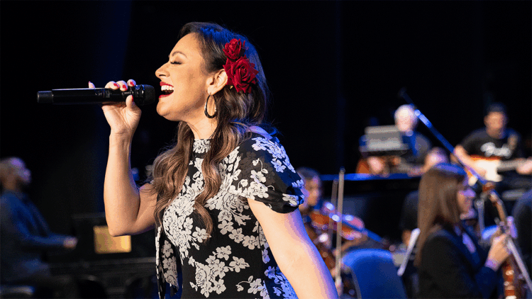 Julissa, ícono del cine mexicano, enfrenta delicado estado de salud a los 81 años