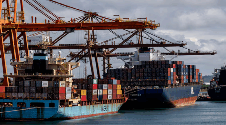 Trump amenaza con imponer un arancel del 50 % a la UE a partir del 1 de junio