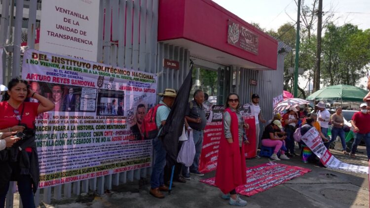 ¿Cuántos alumnos estarían sin clases por el paro de la CNTE?