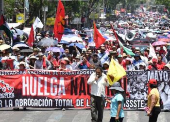 CNTE exige abrogación de la Ley del ISSSTE de 2007 y mantiene presión en negociaciones