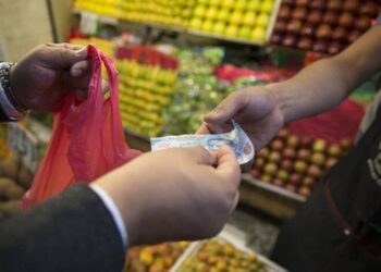 Inflación ‘acalambra’ al bolsillo: acelera a 3.93% en abril, según Inegi