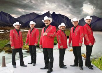 Duelo de acordeones: Cardenales de Nuevo León, Invasores de Nuevo León y El Poder del Norte se vuelven leyenda en el Auditorio Nacional