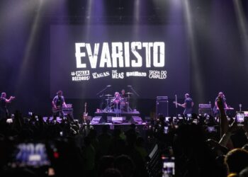 EVARISTO VOLVIÓ A ESTREMECER A MÉXICO: UNA NOCHE DE PUNK, MEMORIA Y RESISTENCIA EN ARENA CDMX