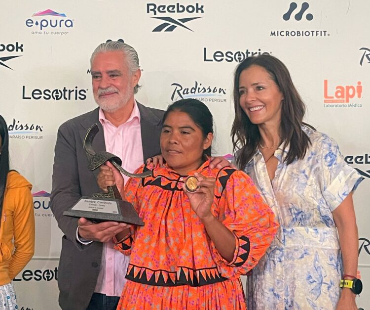 Lorena Ramírez, la campeona rarámuri, disputará la Carrera del Día del Padre este domingo 15