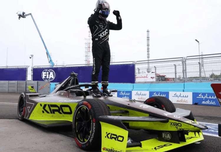 Dan Ticktum logra primera victoria en Fórmula E en Yakarta