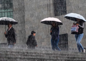 Nos encontramos en temporal de lluvias, calor extremo y viento fuerte en varios estados
