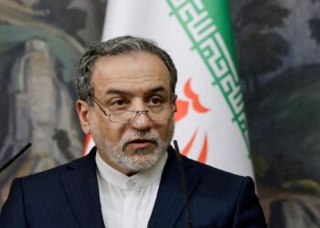 Irán anuncia que responderá con contundencia a ofensiva militar de Israel