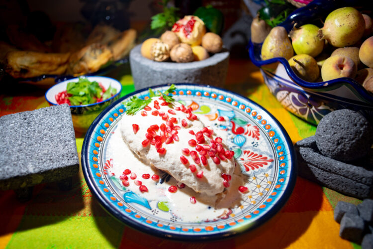 Puebla muestra su riqueza gastronómica al mundo con la temporada de Chile en Nogada