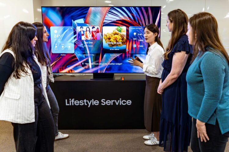 Samsung presenta innovaciones en IA para pantallas, barras de sonido y monitores en el 2025 LATAM Visual Display Seminar