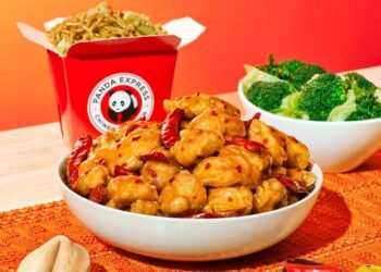 ¡Orange Chicken cumple 38… y llega más hot que nunca!