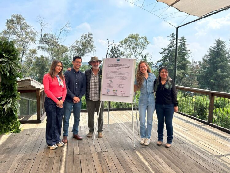 La Red de Tequios por la Restauración instala el primer centro para el trabajo comunitario