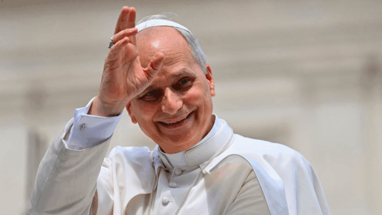 Papa León XIV a influencers: “Reparen las redes con verdad y paz”