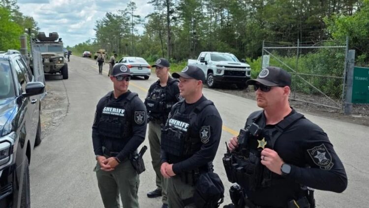 Gobierno de EU identifica fallas en programa de visas para niños migrantes; halla registros ligados a pandillas