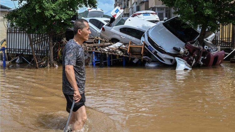 Mueren más de 30 personas por lluvias torrenciales en China