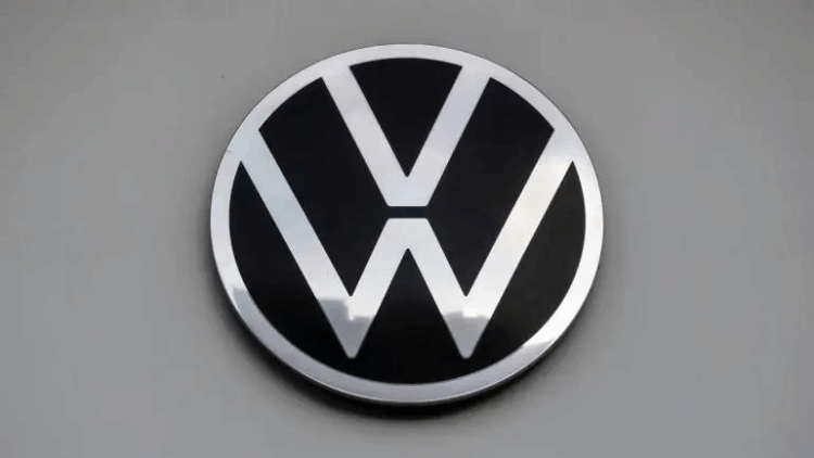 Llama Profeco a revisión a 15 mil 18 vehículos de Volkswagen por desperfecto en bolsa de aire