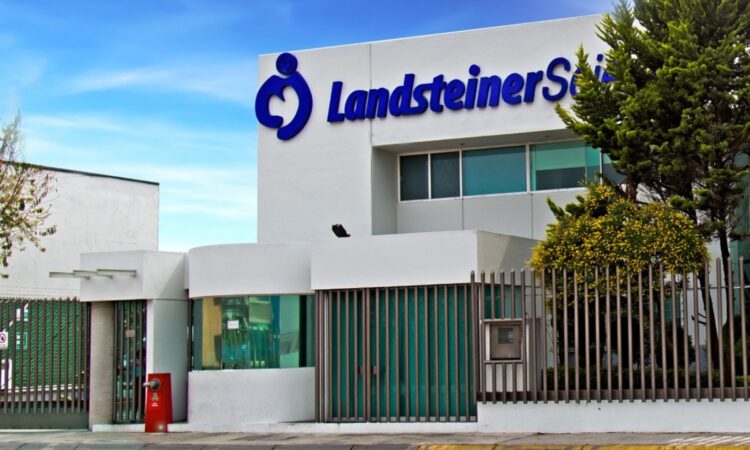 Con deuda millonaria y más de 400 juicios, Landsteiner Scientific conserva contratos públicos