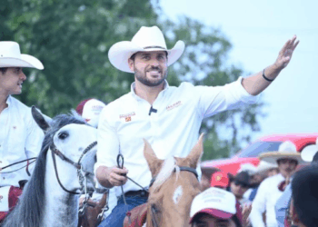 Tras pleito con reportera, alcalde de Piedras Negras se hace el antidoping