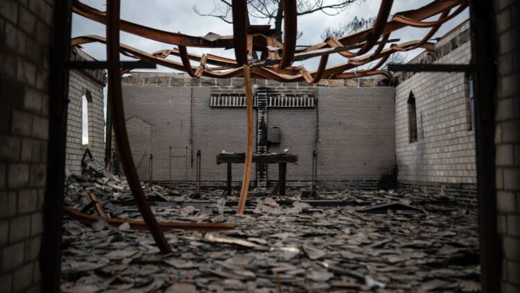 España da por finalizada la emergencia por la ola de incendios forestales