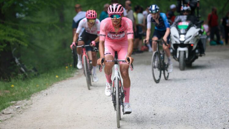 Isaac del Toro fuera del Top 10 en la Clásica de Hamburgo 2025