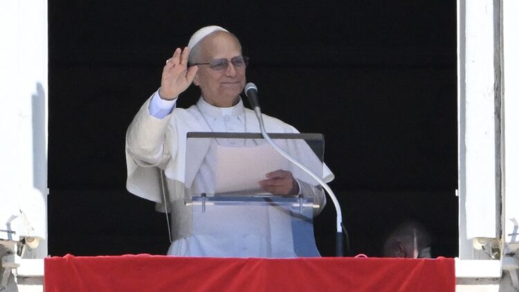 Papa León XIV hace un llamado para detener la “pandemia de armas” en todo el mundo