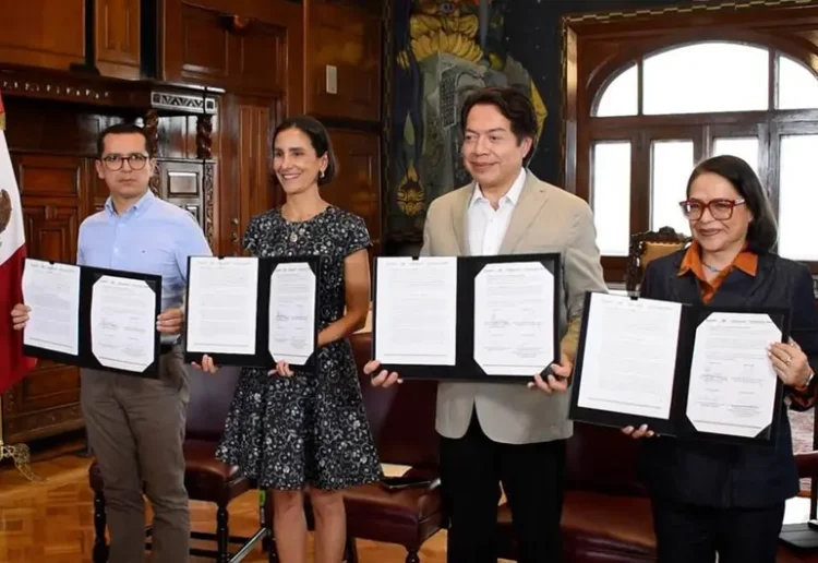 Conectan escuelas: Llevan internet gratuito a telesecundarias del país