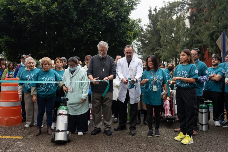 INER conmemora el Día Mundial de la Fibrosis Pulmonar con caminata para pacientes y familiares