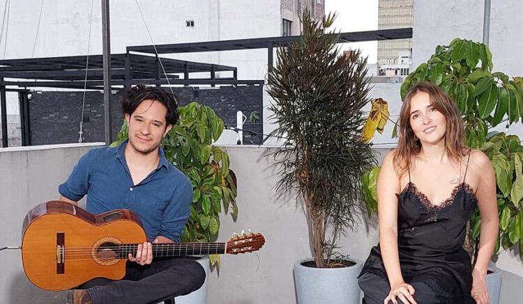 La magia de Marilia Monzón llega a México: Un “Momento” íntimo en la terraza de la PlayHaus de Totalplay