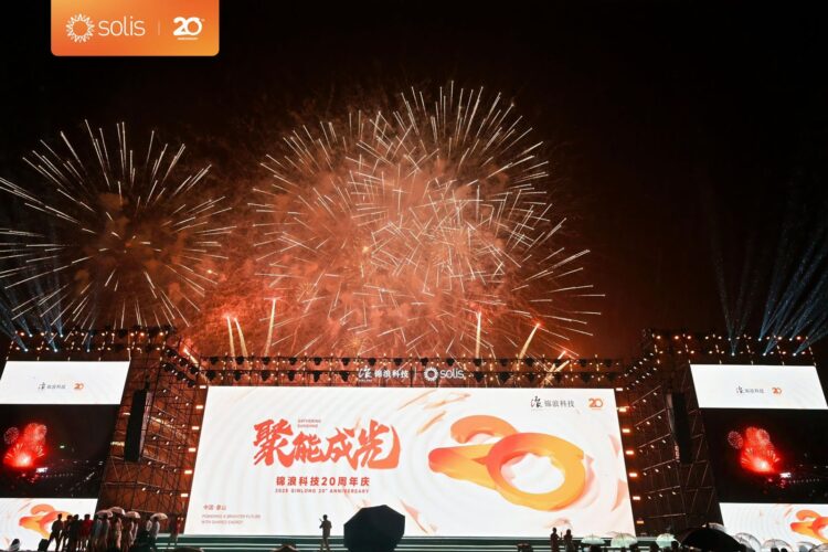 SOLIS DE MANTELES LARGOS: CELEBRA 20 ANIVERSARIO