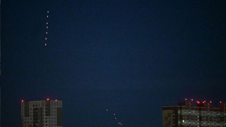 Rusia dispara más de 500 drones y misiles contra Ucrania