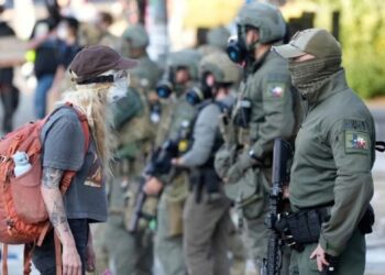 Trump autoriza el envío de tropas y el uso de la “fuerza total” en Portland