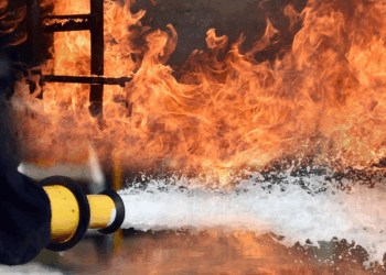 Momento exacto de la explosión en el restaurante La Soldadera, en CDMX