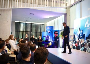 Arturo Elías Ayub en panel de CIMA: “La suerte te la generas”